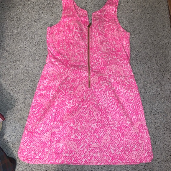 Lilly Pulitzer - Picture 3 of 4